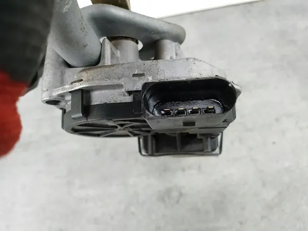 Pyyhkijän mekanismi VW Polo IV FL image 2