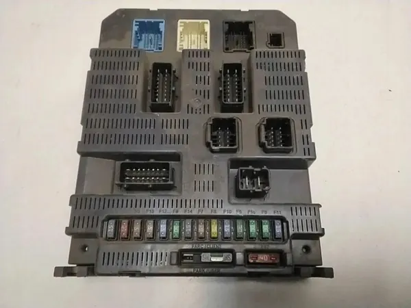 Mukavuusmoduuli OEM 0175527000707 Peugeot Expertille image 2
