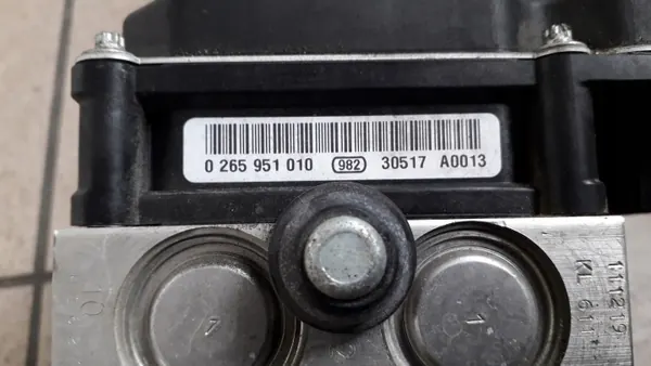 OEM 0265230338 ABS-pumppu Chevrolet Camaro SS 6.2L:lle image 5