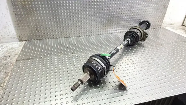 Oikea etupuoliakseli OEM S26372082 VW Transporter image 3