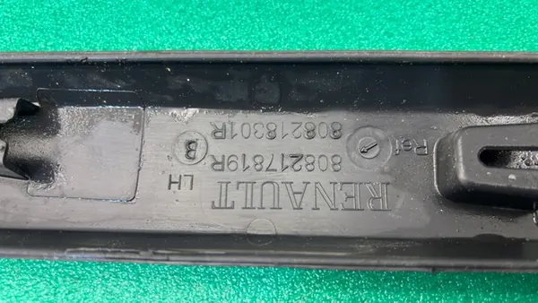 DACIA LOGAN 2 II LEFT FRONT DOOR TRIM 808217819R image 3