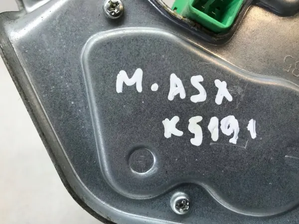 Mitsubishi ASX 2005 achterruitenwissermotor OEM MDV35749 image 6