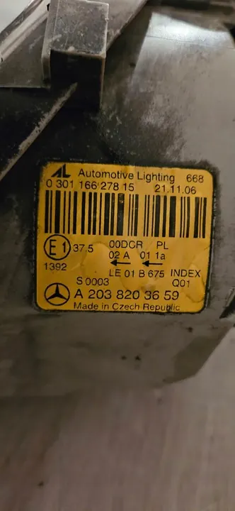 Voorste Rechte Koplamp Mercedes C-Klasse W203 Bi-Xenon A2038203659 image 2