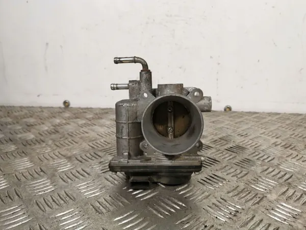 Subaru Impreza III Drosselklappe OEM 52601 image 2