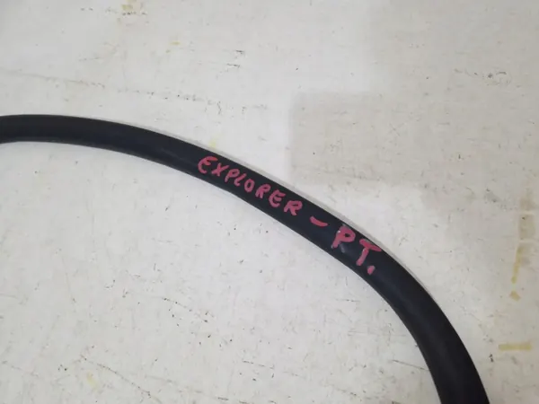 Joint de porte arrière droit OEM USZCZSLKADRZWIPRAWA Ford image 4