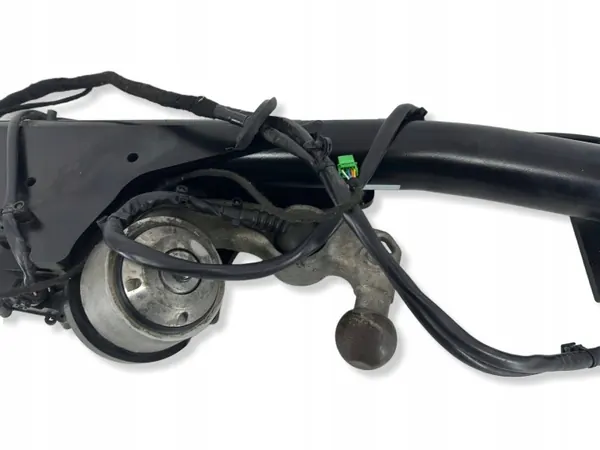 Volvo XC60 II Dragkrok OEM 32351368 - Begagnad image 3