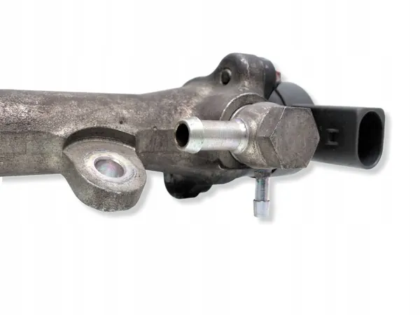 Mercedes-Benz Bränsleledning OEM A6110780149 - Begagnad image 9