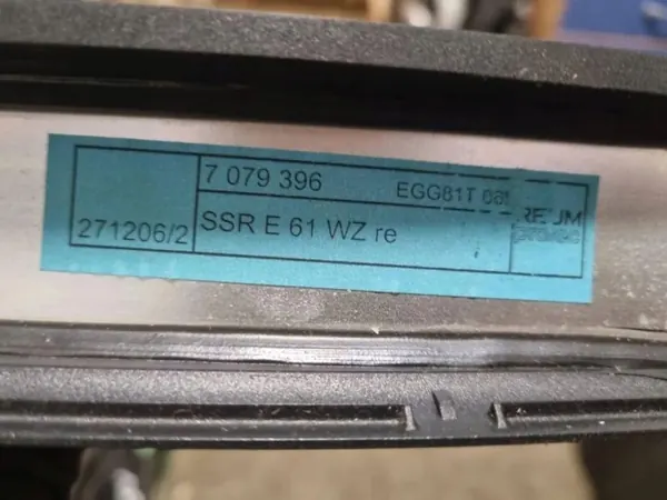 Cortina de bagageira BMW EGG81T061 para 5 TOURING E61 3.0L image 3