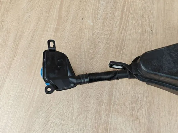 Scheibenwaschbehälter BMW OEM 7427885 7497094 - Gebraucht image 6