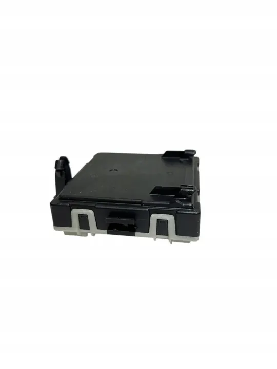 Mercedes GLE W167 Deur Controller OEM A1679004013 image 4