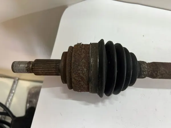 Renault OE 391001290R drivaxel Kangoo Citan image 2