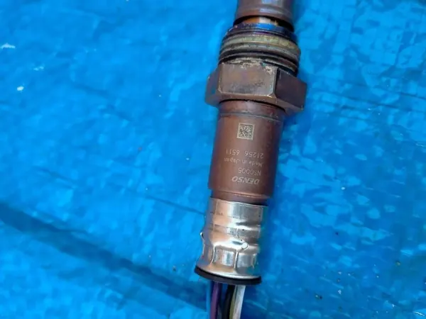 Sensor NOX Mercedes OEM A0009054814 - Usado image 4
