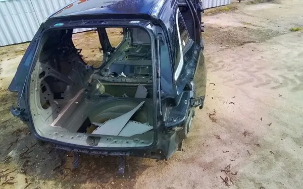 Panneau quart arrière OEM 9818/Wrakowisko Astra V image 4
