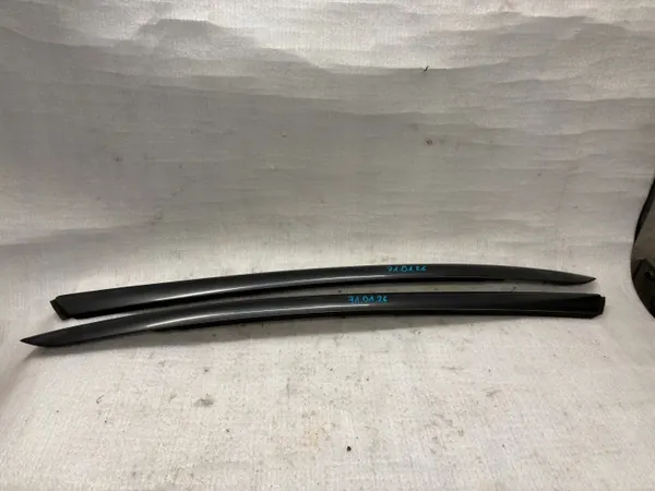 CITROEN C4 Grand Picasso II Frontfensterleiste Set image 2