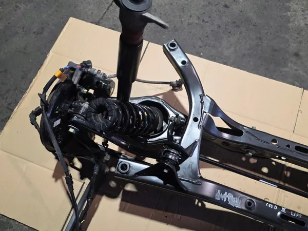 Bakaxel Fjädring Kit OEM ZAWIESZENIE TYŁ KIA CEED III image 4