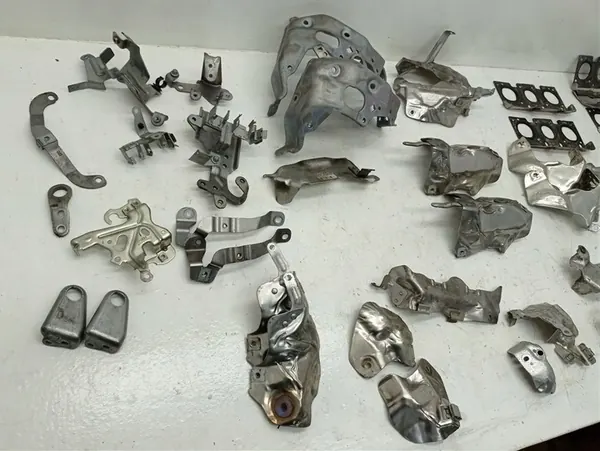 Motorsteunen Mercedes W213 3.5 V6 E400 image 2