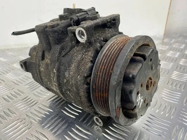 Compresor de Aire Acondicionado Mercedes W220 5.0 V8 A0002308511 image 2