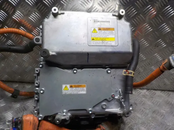 Mitsubishi OE Wechselrichter-Wandler OEM OUTLANDER III image 3