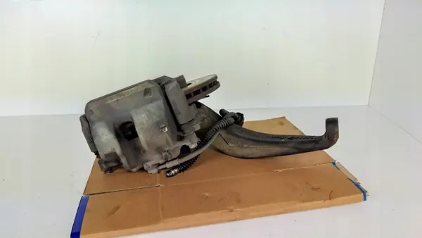 Volkswagen OE 2H6407258 Gebrauchter Achsschenkel image 3
