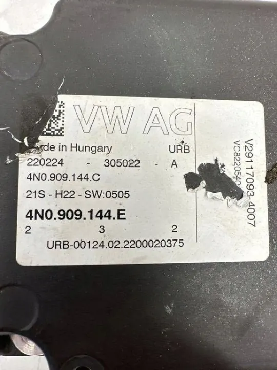 Peça eletrónica direção Audi Q8 2021 OEM 4N0909144E image 7