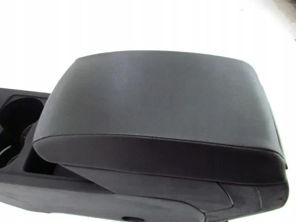 Accoudoir OEM 5F0863243 pour SEAT Leon III image 6