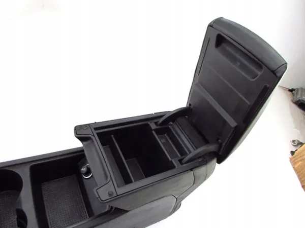 Accoudoir OEM 5F0863243 pour SEAT Leon III image 7