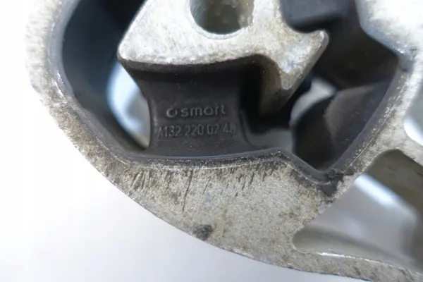 SMART FORTWO III 2014- Moottorin Kiinnike A1322200248 image 5