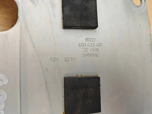 Barra protetora OEM 4G1423401 para Audi A6 C7 image 3