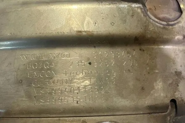 Catalisador VOLVO V70 III 2.0L diesel 2011 OEM image 4