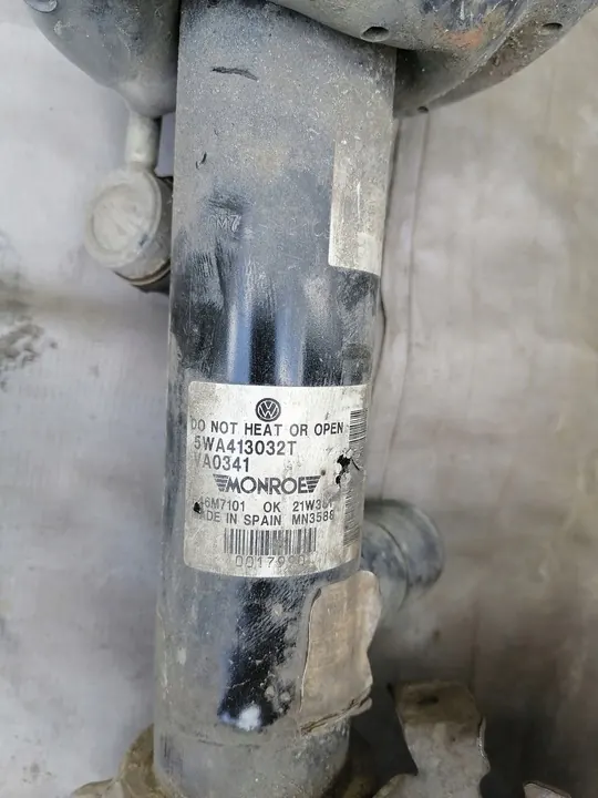 Set Ammortizzatori McPherson Golf VIII Octavia IV image 5