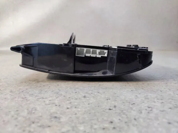 OEM A0009000702 Plafonnier Mercedes Classe A W176 image 4
