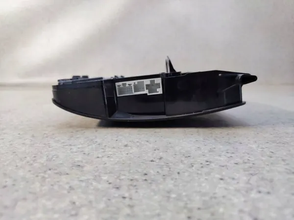 OEM A0009000702 Plafonnier Mercedes Classe A W176 image 5