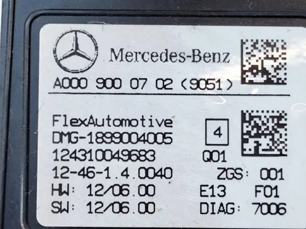 OEM A0009000702 Plafonnier Mercedes Classe A W176 image 6