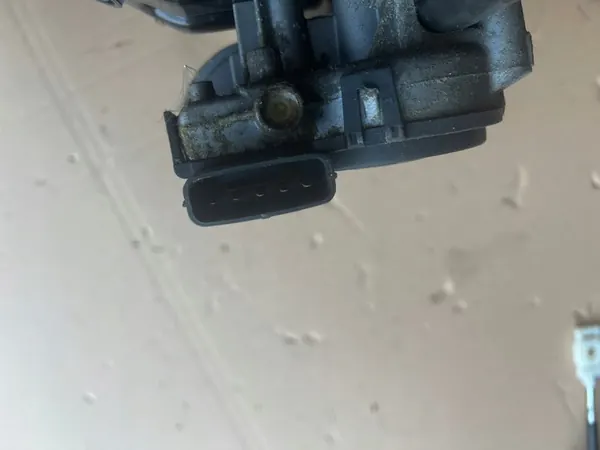 Mecanismo do motor do limpador Hyundai i30 2007-2010 Kombi image 4