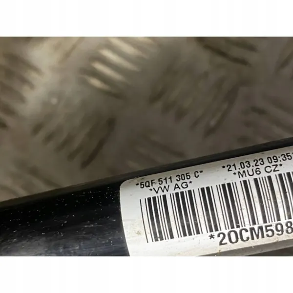Volkswagen Tiguan Heck-Schutzblech OEM 5QF505235H image 9