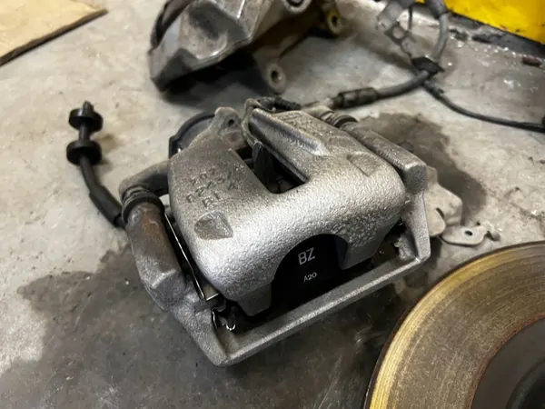 Discos de Freio Calipers Pastilhas Audi A8 D4 image 6