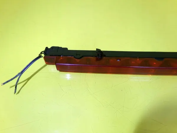 Luz de Freio Adicional Audi A4 B5 8D9945097B image 3
