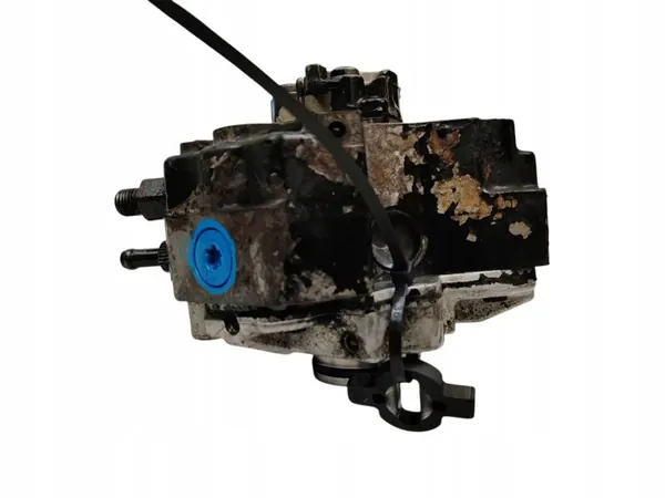 Insprutningspump OEM 8689590 för Volvo D5 image 3