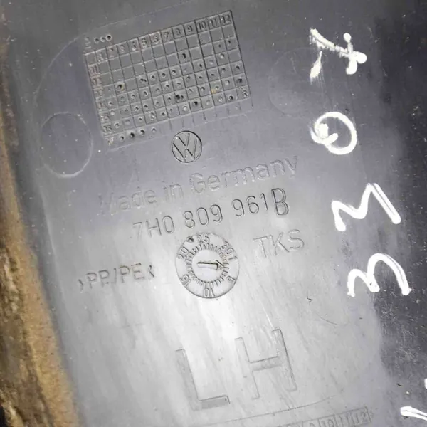 Fram vänster hjulhus VW TRANSPORTER V (T5) 2.5L diesel image 7