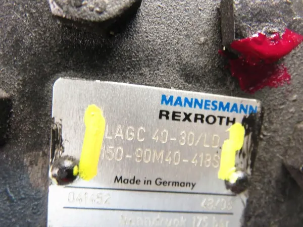 Válvula Rexroth OEM 25412023 - Estado Usado image 8