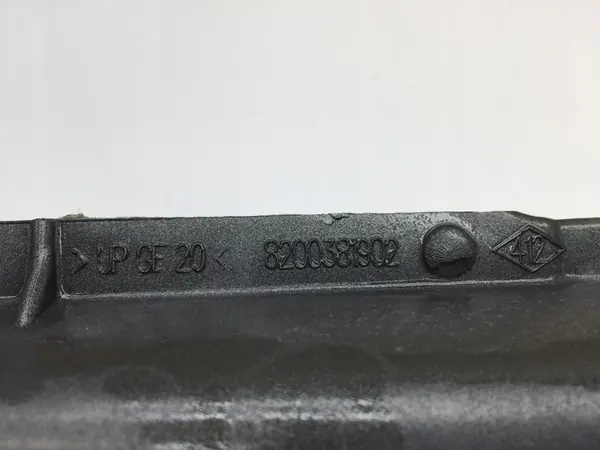 Kangoo II Citan W415 högerskärm fäste image 3