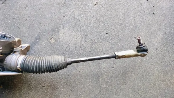 Caixa de direção VW Passat B7 1.8 TSI 561423051M image 4