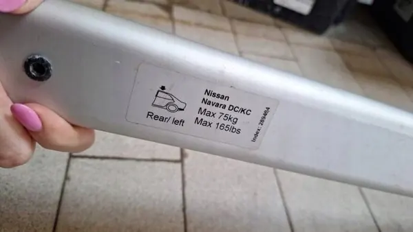 Barras de techo OEM M2X165TSS para Nissan Navara IV image 3