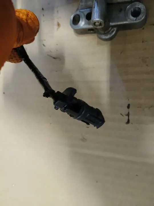 OLJEPUMP VOLVO XC60 II 2.0D MILD HYBRID 32137248 image 2