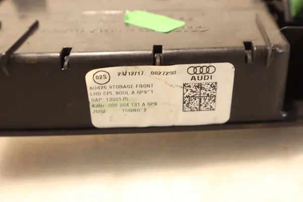Tomada USB OEM 80B864131A para Audi Q5 II image 7