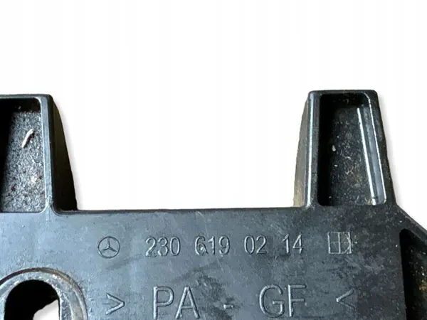 Mercedes-Benz Batterifäste OEM 2306190214 Begagnad image 6