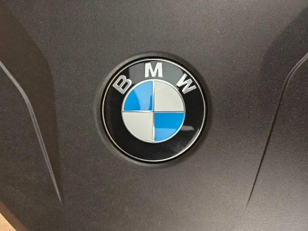 Couvercle Moteur BMW OEM 8676203 pour 2.0i B48 image 5