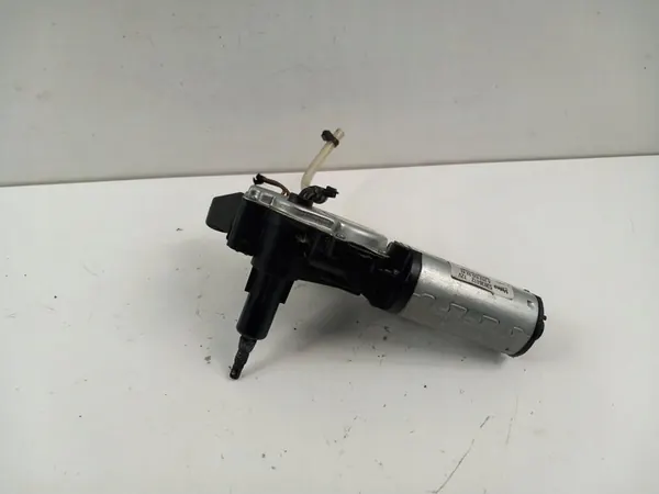 MERCEDES C CLASS W203 SEDAN REAR WIPER MOTOR A2038205342 image 4