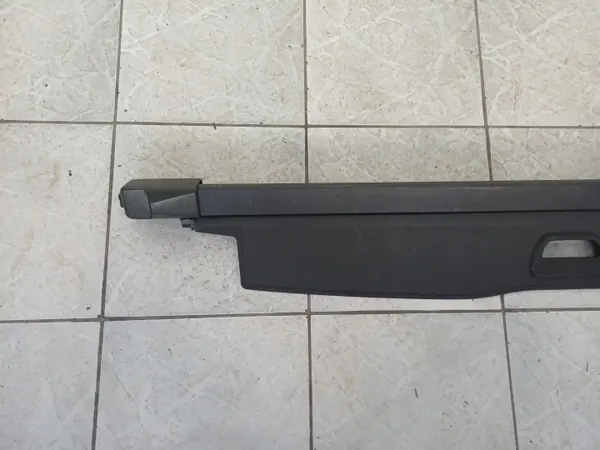 Bâche de coffre Volvo OE roleta v70 ciemna d'occasion image 3