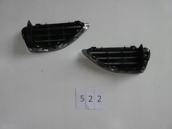 Renault Megane grille 7700428963 image 3
